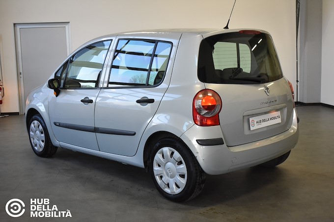 RENAULT Modus 1.2 16V Luxe Privilège